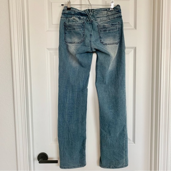 Butt-Lifting Boot Cut Jeans with Faded Detail and Rhinestone Button-Up Fly​ - Picture 3 of 4